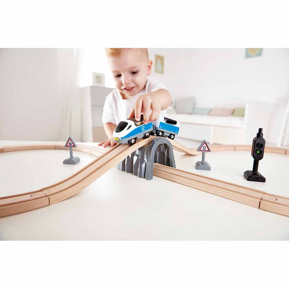 Hape - Passenger Train Set thumbnail 3