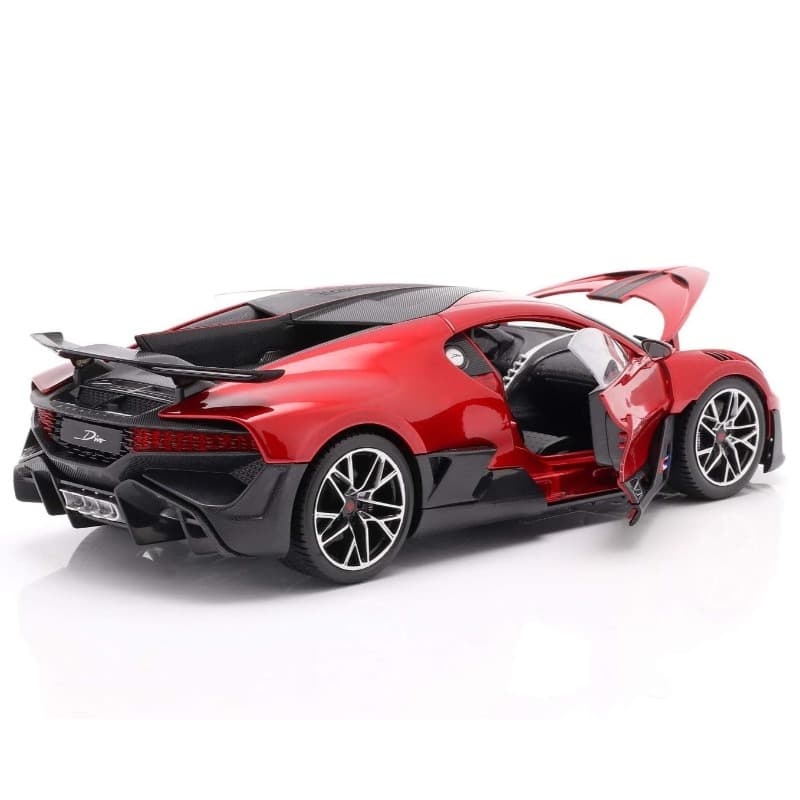 Bburago Bugatti Divo 1:18 Satin thumbnail 2
