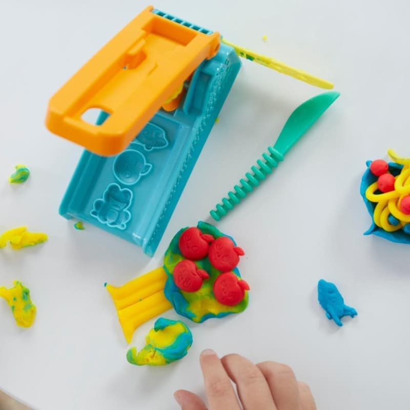 Play-Doh Fun Factory Starter Set thumbnail 3