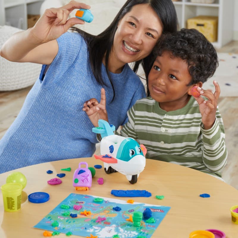 Play-Doh Airplane Explorer Starter Set thumbnail 4