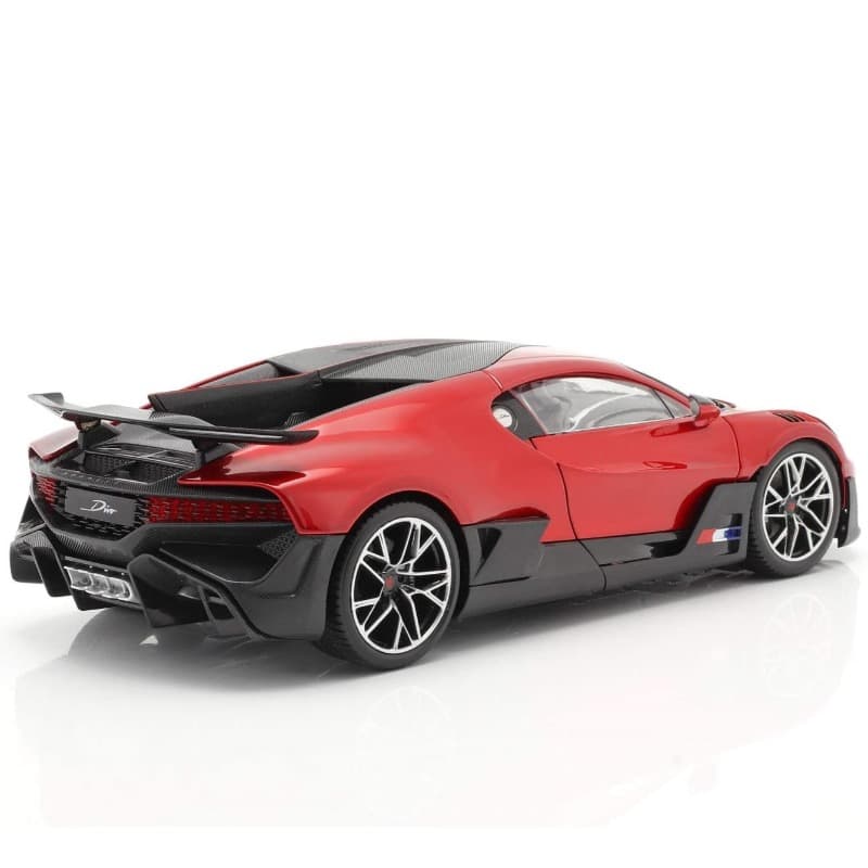 Bburago Bugatti Divo 1:18 Satin thumbnail 3