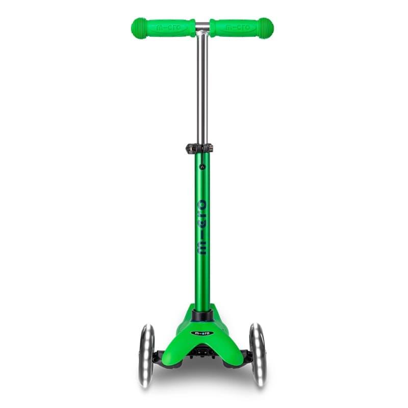 Micro Maxi Mini Micro Deluxe LED Scooter - Green